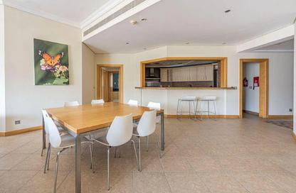 Apartment - 3 Bedrooms - 3 Bathrooms for rent in Al Das - Shoreline Apartments - Palm Jumeirah - Dubai