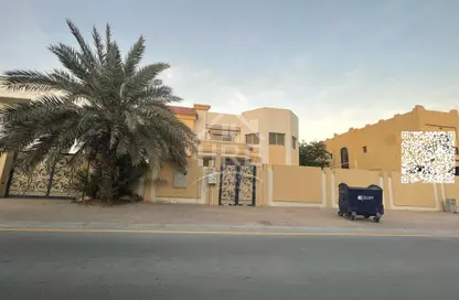 Villa - 4 Bedrooms - 6 Bathrooms for rent in Al Mowaihat 3 - Al Mowaihat - Ajman