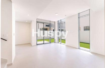 Townhouse - 4 - 3 for rent in Greenview 3 - Emaar South - Dubai South (Dubai World Central) - Dubai Townhouse - 4 - 3 for rent in Greenview 3 - Emaar South - Dubai South (Dubai World Central) - Dubai
