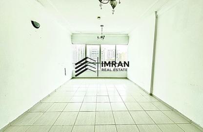 Apartment - 1 Bedroom - 2 Bathrooms for rent in New Al Taawun Road - Al Taawun - Sharjah Apartment - 1 Bedroom - 2 Bathrooms for rent in New Al Taawun Road - Al Taawun - Sharjah