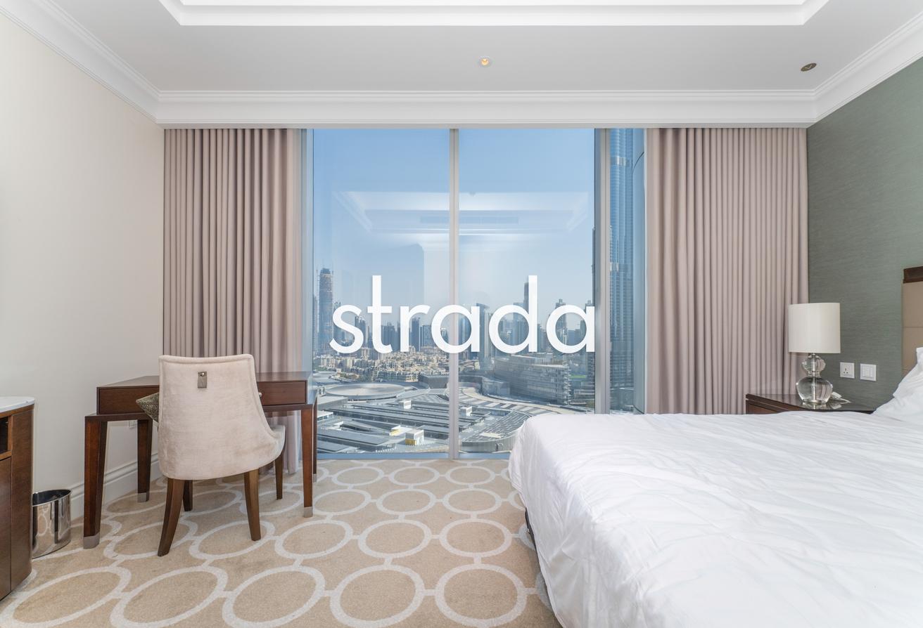 Largest Layout | Burj View | Fully Furnished photo 9