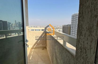 Apartment - 1 Bedroom - 2 Bathrooms for rent in Al Majaz 2 - Al Majaz - Sharjah Apartment - 1 Bedroom - 2 Bathrooms for rent in Al Majaz 2 - Al Majaz - Sharjah