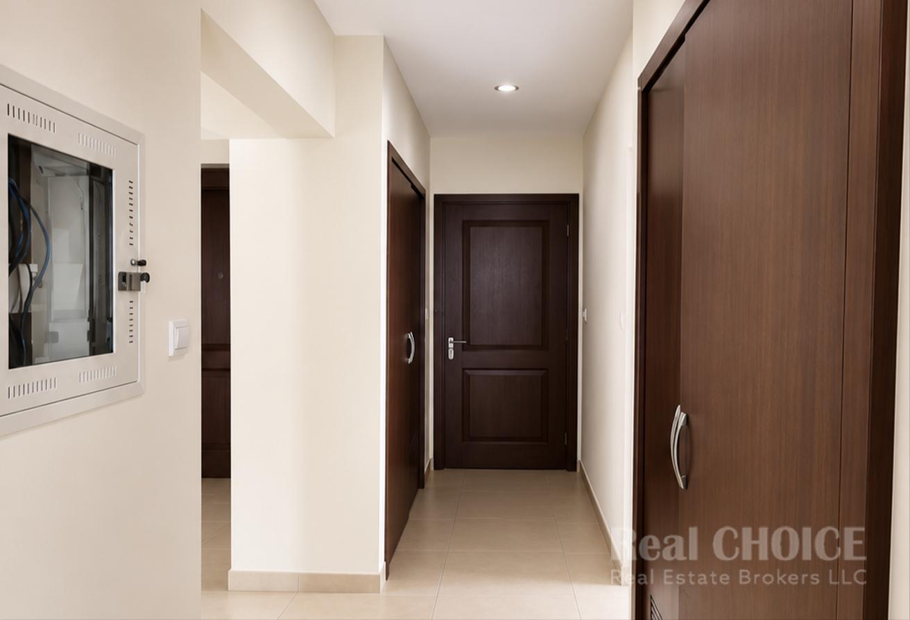 Skyline Elegance | Luxurious 5BR | Maid room photo 18