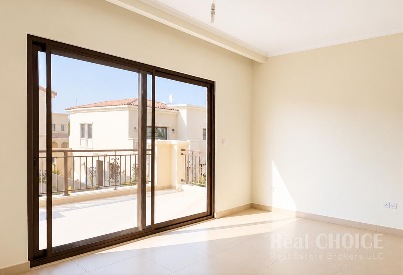 Skyline Elegance | Luxurious 5BR | Maid room photo 17