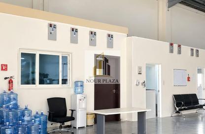 Warehouse - Studio - 1 for rent in ICAD - Industrial City Of Abu Dhabi - Mussafah - Abu Dhabi
