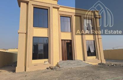 Villa - 5 Bedrooms - 6 Bathrooms for rent in Al Aweer 1 - Al Aweer - Dubai Villa - 5 Bedrooms - 6 Bathrooms for rent in Al Aweer 1 - Al Aweer - Dubai