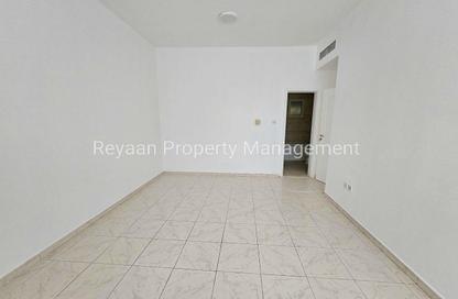 Apartment - 2 Bedrooms - 2 Bathrooms for rent in Al Wahda Building - Al Majaz 2 - Al Majaz - Sharjah Apartment - 2 Bedrooms - 2 Bathrooms for rent in Al Wahda Building - Al Majaz 2 - Al Majaz - Sharjah