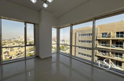 Apartment - 1 Bedroom - 1 Bathroom for rent in Nova Tower - Dubai Silicon Oasis - Dubai