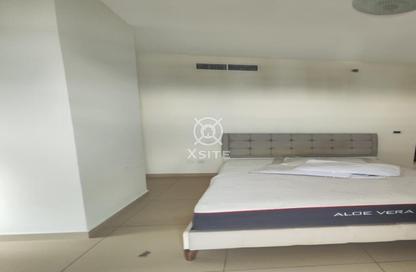 Apartment - 2 Bedrooms - 3 Bathrooms for sale in Stadium Point - Dubai Sports City - Dubai