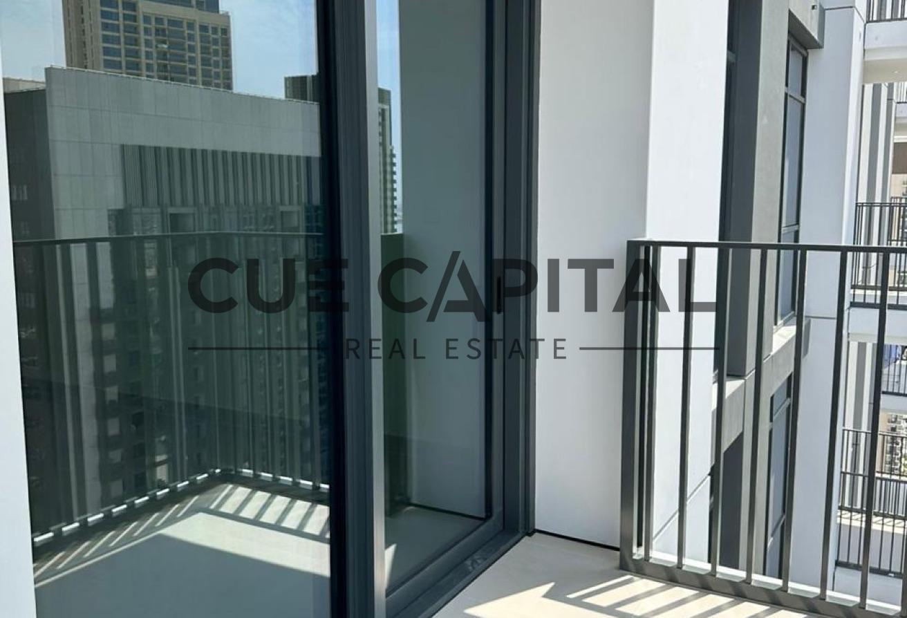 High Floor 1BR | Beautiful View | Modern Living photo 6