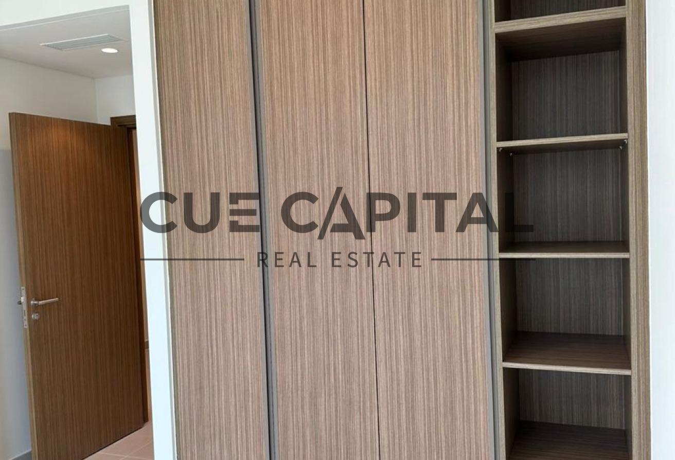 High Floor 1BR | Beautiful View | Modern Living photo 13