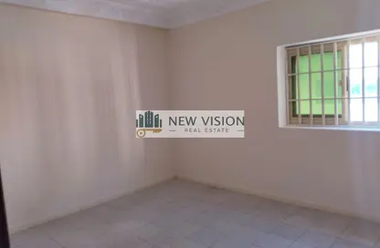 شقة - 2 غرف نوم - 2 حمامات للايجار في مبنى القاسمية 10 - المحطة - القاسمية - الشارقة