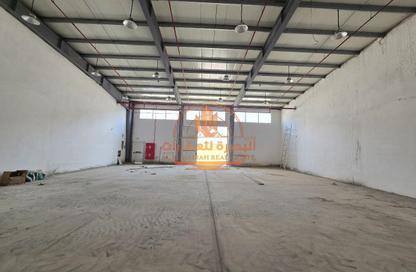 Warehouse - Studio for rent in Umm Al Thuoob - Umm Al Quwain