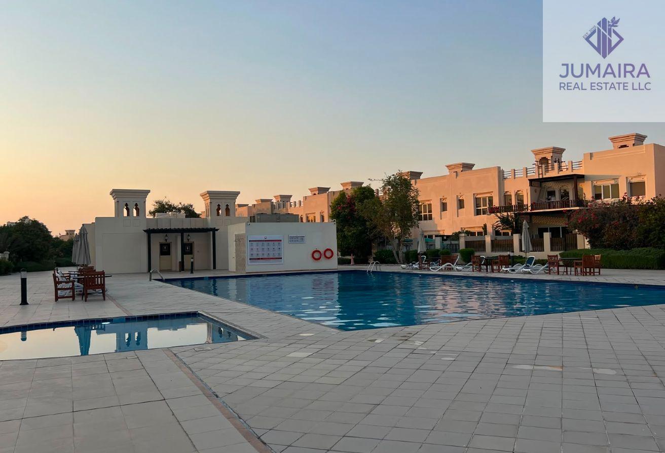 Perfect Family Home | 3BR Townhouse Close to Pool