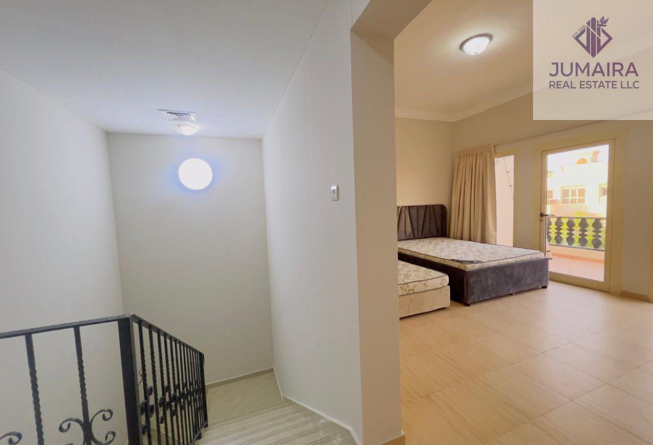 Perfect Family Home | 3BR Townhouse Close to Pool