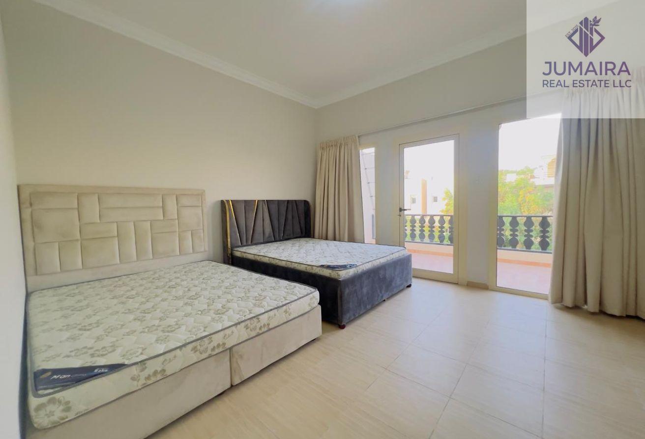 Perfect Family Home | 3BR Townhouse Close to Pool