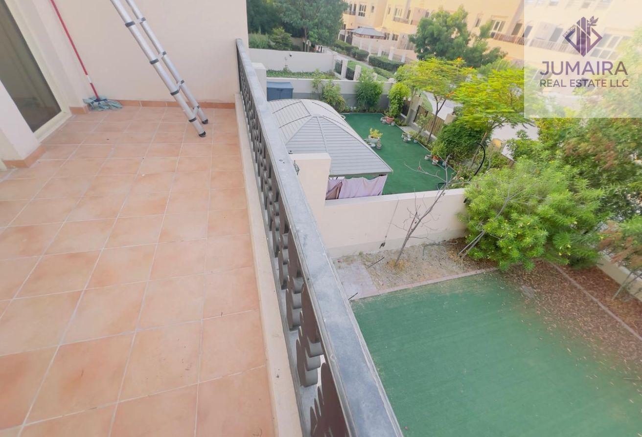 Perfect Family Home | 3BR Townhouse Close to Pool