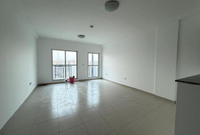 70273676 - Property Image 2