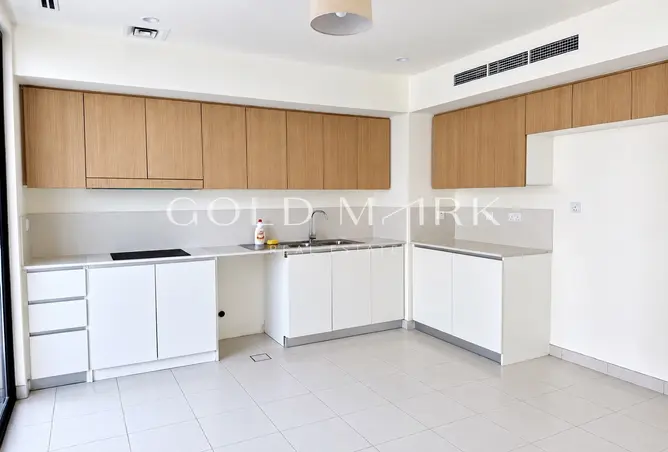 163231547 - Property Image 3