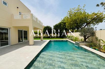 Villa - 4 Bedrooms - 4 Bathrooms for rent in Meadows 9 - Meadows - Dubai