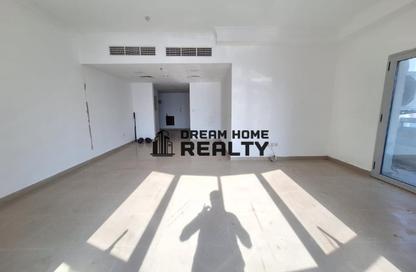 Apartment - 3 - 3 for rent in Asas Tower - Al Khan Lagoon - Al Khan - Sharjah