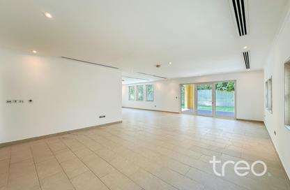 Villa - 3 Bedrooms - 4 Bathrooms for sale in Heritage Large - Heritage - Jumeirah Park - Dubai