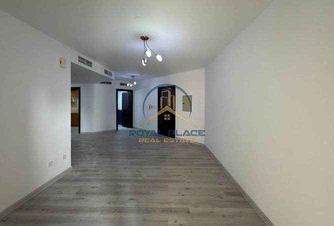 88331212 - Property Main Image