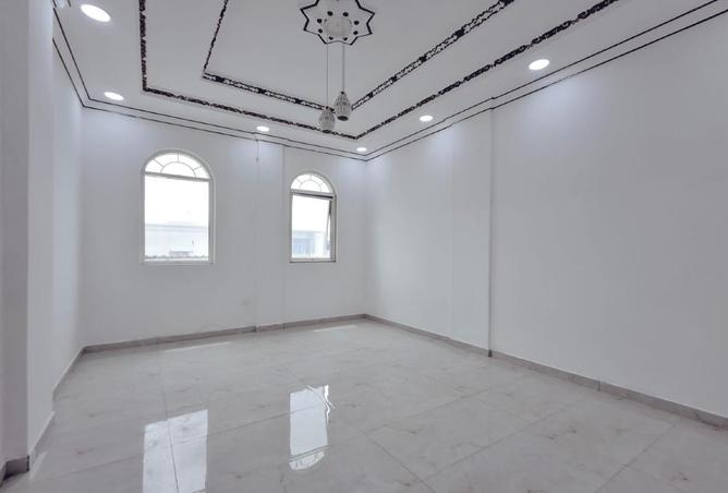 70702376 - Property Image 3