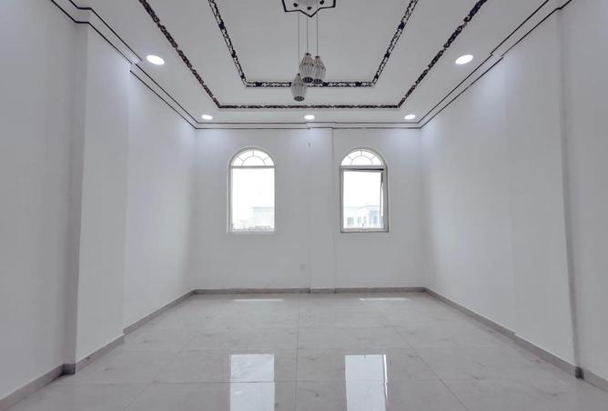 70702376 - Property Image 2