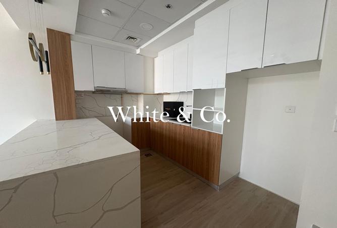 73111255 - Property Image 2