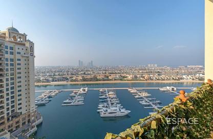 Apartment - 2 Bedrooms - 2 Bathrooms for rent in Marina Residences 6 - Marina Residences - Palm Jumeirah - Dubai