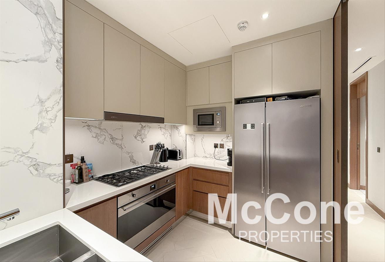 Furnished | Fountain and Burj View | Hight Floor photo 5