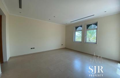 Villa - 3 - 3 for rent in District 5 - Jumeirah Park - Dubai Villa - 3 - 3 for rent in District 5 - Jumeirah Park - Dubai