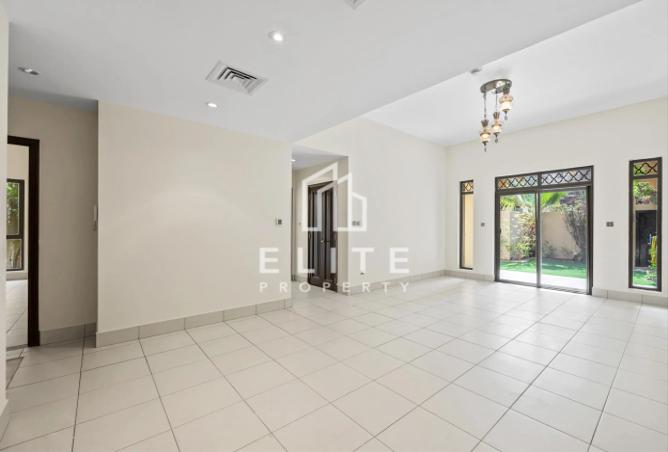 71465191 - Property Image 2