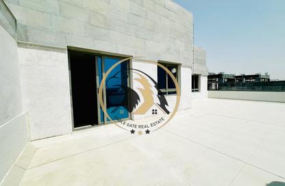 Penthouse - 2 - 3 for rent in AlFalah - Muwaileh Commercial - Sharjah