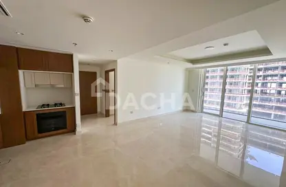 Apartment - 1 Bedroom - 1 Bathroom for sale in Palace Beach Residence Tower 2 - Palace Beach Residence - EMAAR Beachfront - Dubai Harbour - Dubai