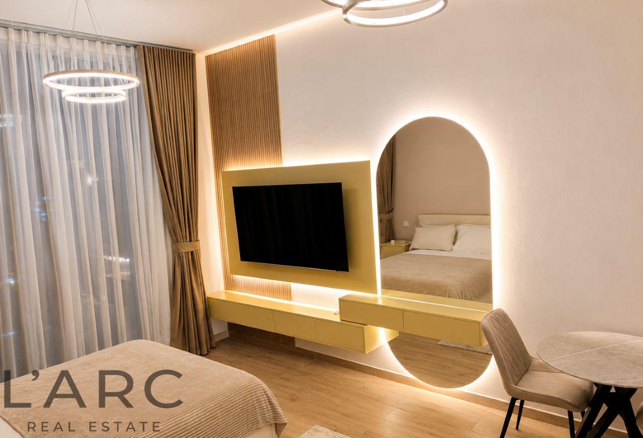 Fully Furnished | High Floor | Skyline Views photo 5