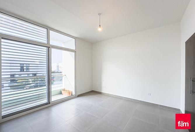 94012570 - Property Image 3