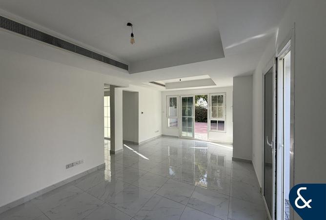 73857638 - الصورة الرئيسية للعقار