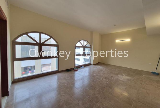 123834447 - Property Main Image
