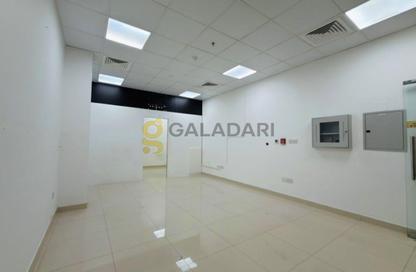 متجر - استوديو للايجار في امواج بيلدينج - السوق الكبير - بر دبي - دبي متجر - استوديو للايجار في امواج بيلدينج - السوق الكبير - بر دبي - دبي