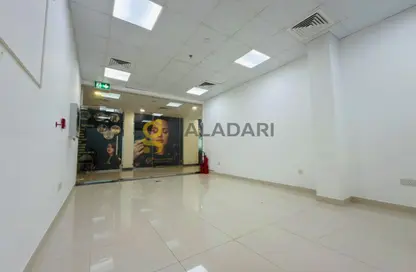 Shop - Studio for rent in Amwaj Building - Al Souk Al Kabeer - Bur Dubai - Dubai Shop - Studio for rent in Amwaj Building - Al Souk Al Kabeer - Bur Dubai - Dubai
