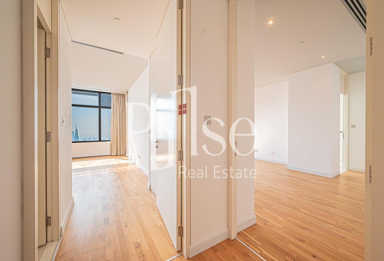 Unfurnished 3BR + Maids | High Floor | Burj View photo 22