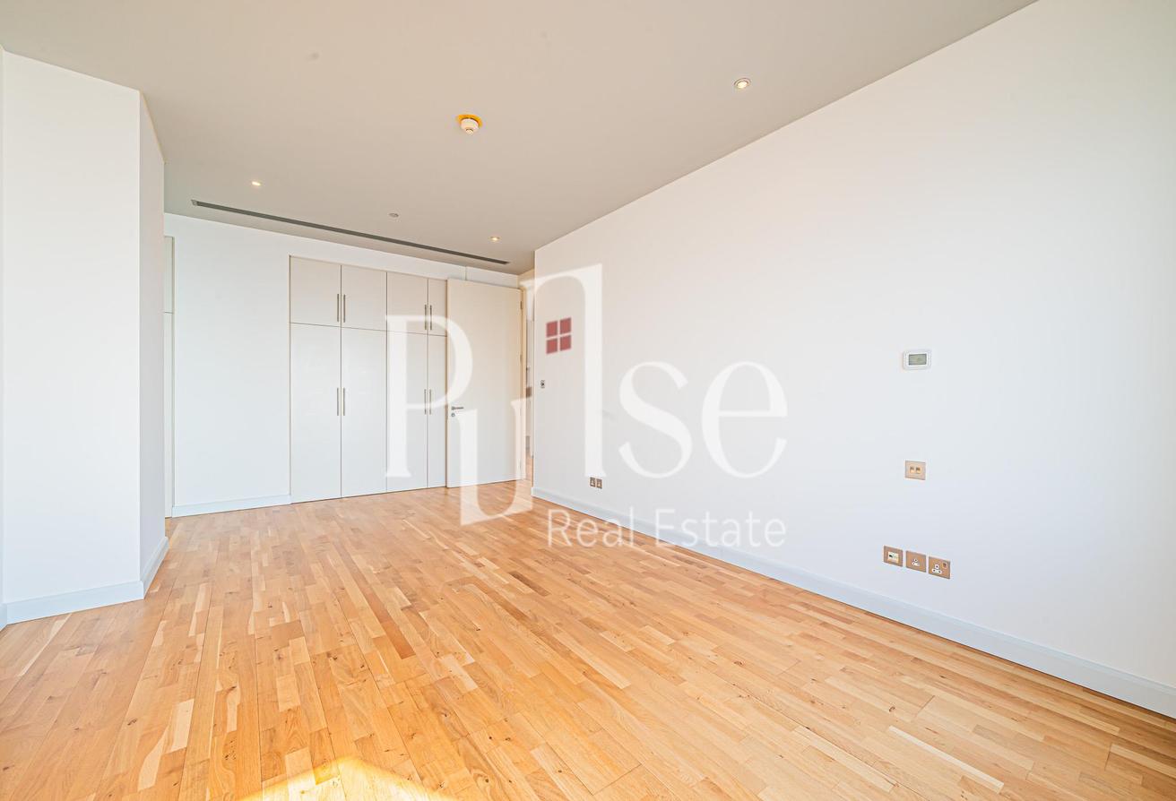 Unfurnished 3BR + Maids | High Floor | Burj View photo 24