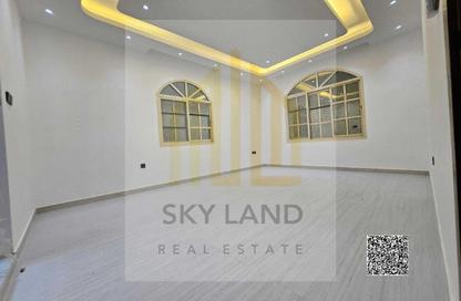 Villa - 5 - 7 for sale in Al Mowaihat 2 - Al Mowaihat - Ajman