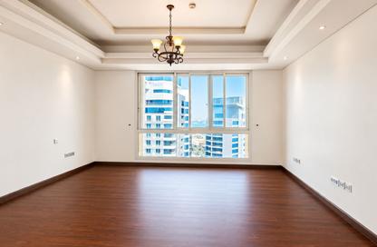 Apartment - 4 Bedrooms - 5 Bathrooms for rent in Marina Residences 1 - Marina Residences - Palm Jumeirah - Dubai