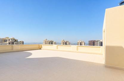 Apartment - 4 Bedrooms - 5 Bathrooms for rent in Marina Residences 1 - Marina Residences - Palm Jumeirah - Dubai