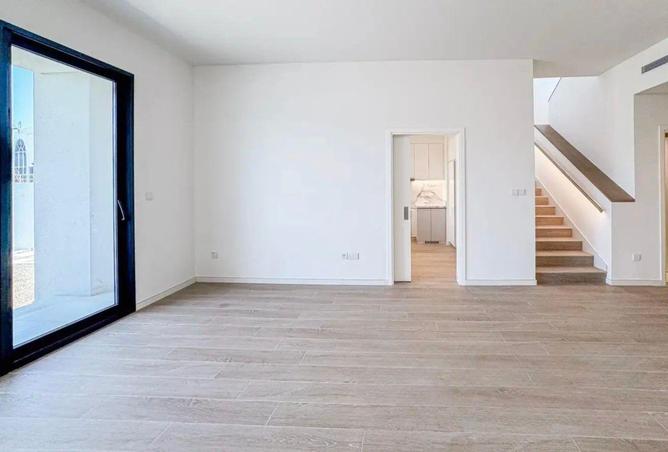 104260658 - Property Image 3