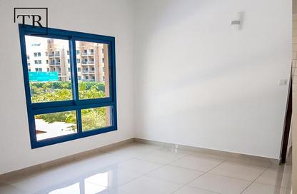 Apartment - 3 Bedrooms - 3 Bathrooms for rent in Al Noor 1 - Al Noor Towers - Barsha Heights (Tecom) - Dubai