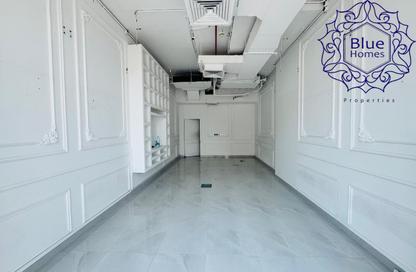Shop - Studio - 1 for rent in Lamcy Residence - Oud Metha - Bur Dubai - Dubai